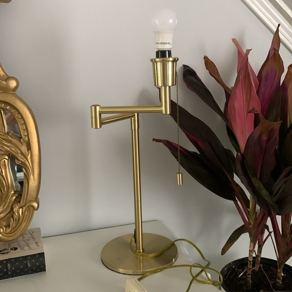 Brass Hollywood Regency style table lamp BASE with a swivel arm adjustable MCM - Picture 12 of 14